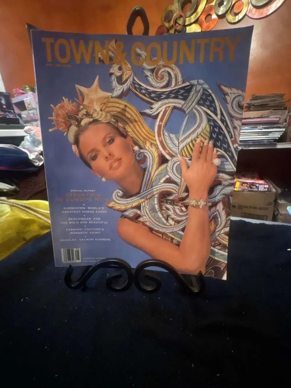 Vintage Town & Country Magazine May 1990 Deborah Harris on The Magic of Malaysia